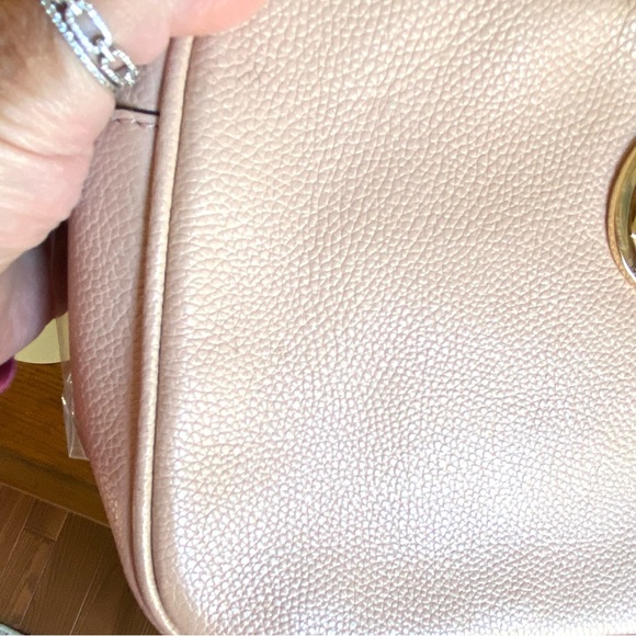 Michael Kors Fulton cream gold street pebble leather camera style crossbody bag - Picture 8 of 8
